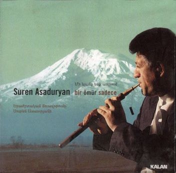 Couverture BIR ÖMÜR SADECE de Suren ASADURYAN