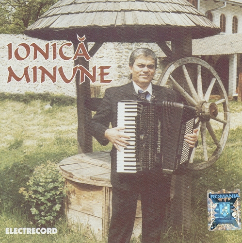 Couverture IONICA MINUNE de Ionica MINUNE