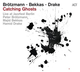 Image du média "CATCHING GHOSTS de Peter BRÖTZMANN, MAJID BEKKAS, HAMID DRAKE"