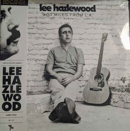 Image du média "400 MILES FROM L.A. 1955-56 de Lee HAZLEWOOD"