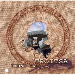 Image du média "ZHURAVY de ETHNO TRIO TROITSA"