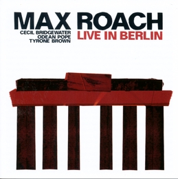 Image du média "LIVE IN BERLIN de Max ROACH"