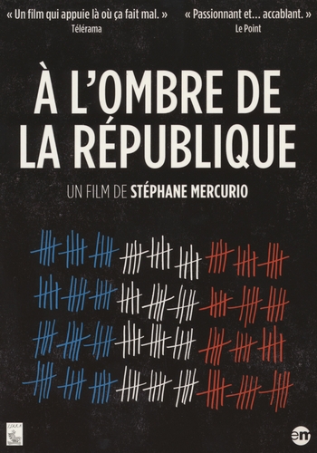 Couverture À L'OMBRE DE LA RÉPUBLIQUE