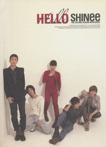 Couverture HELLO de SHINEE