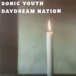 Image du média "DAYDREAM NATION de SONIC YOUTH"