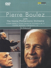 Image du média "BOULEZ WITH THE VIENNA PHILHARMONIC ORCHESTRA - IN REHEARSAL de Pierre BOULEZ"