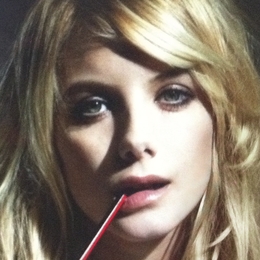 Image du média "EN T'ATTENDANT de Mélanie LAURENT"