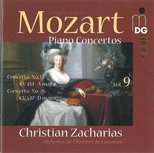 Couverture CONCERTO PIANO 12,26 de Wolfgang Amadeus MOZART