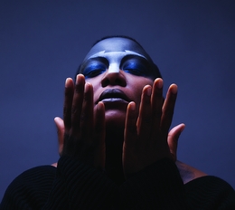 Image du média "COMET, COME TO ME de Meshell NDEGEOCELLO"