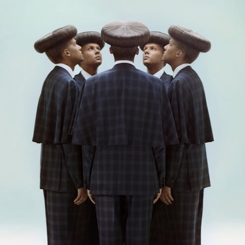 Couverture MULTITUDE de STROMAE