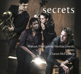 Image du média "SECRETS de Michel MASSOT/FLORIZOONE/HORBACZEWSKI/MCFADDEN"