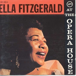 Image du média "AT THE OPERA HOUSE de Ella FITZGERALD"