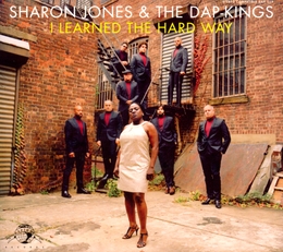 Image du média "I LEARNED THE HARD WAY de Sharon JONES & THE DAP-KINGS"