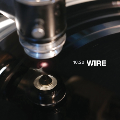 Couverture 10:20 de WIRE