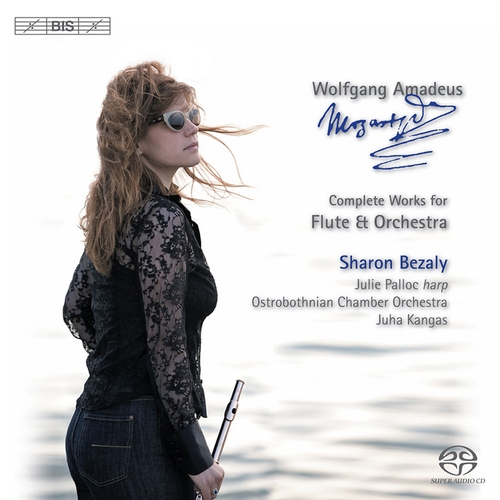 Couverture OEUVRE COMPLETE FLUTE ET ORCHESTRE de Wolfgang Amadeus MOZART