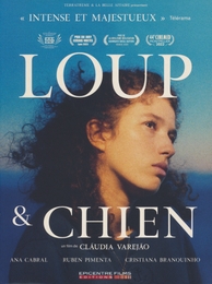 Image du média "LOUP ET CHIEN de Claudia VAREJAO"