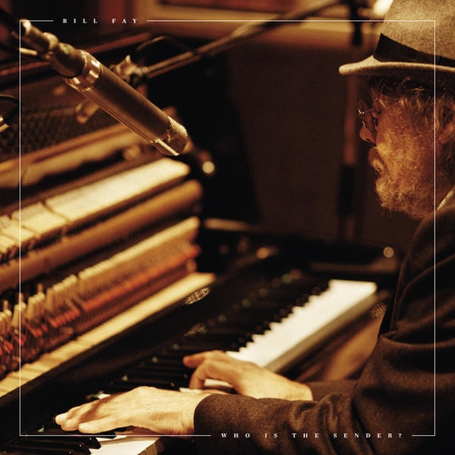 Couverture WHO IS THE SENDER? de Bill FAY