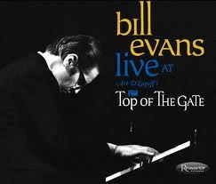 Couverture LIVE AT ART D'LUGOFF'S TOP OF THE GATE de Bill EVANS TRIO