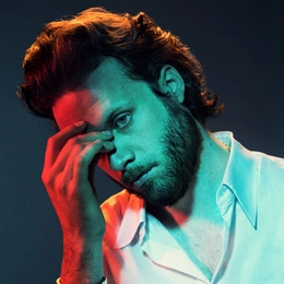 Image du média "GODS FAVORITE CUSTOMER de FATHER JOHN MISTY"