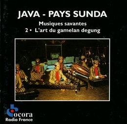 Image du média "JAVA - PAYS SUNDA: MUS. SAVANTES, 2 L'ART DU GAMELAN DEGUNG"