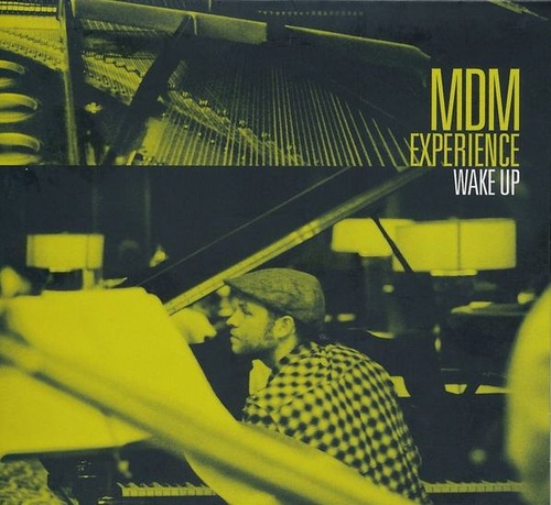 Couverture WAKE UP de MDM EXPERIENCE