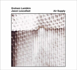 Image du média "AIR SUPPLY de Graham LAMBKIN & JASON LESCALLEET"