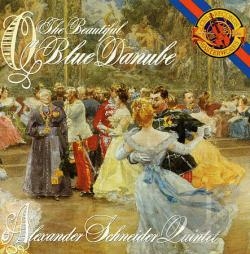 Image du média "+ STRAUSS I: RADETZKY, LANNER BEAU DANUBE BLEU de Johann II STRAUSS"