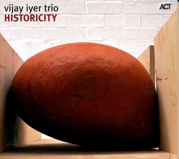 Image du média "HISTORICITY de Vijay IYER TRIO"