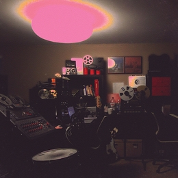 Image du média "MULTI-LOVE de UNKNOWN MORTAL ORCHESTRA"