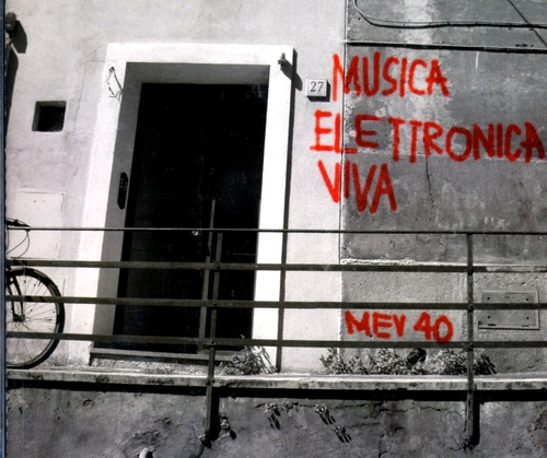 Couverture MEV 40 de MUSICA ELETTRONICA VIVA