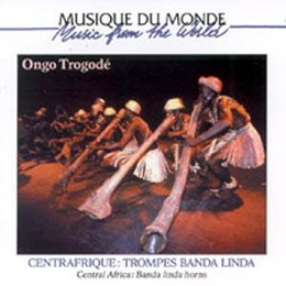 Image du média "CENTRAFRIQUE: TROMPES BANDA LINDA de ONGO TROGODE"