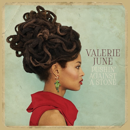 Couverture PUSHIN' AGAINST A STONE de Valérie JUNE