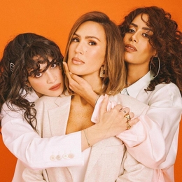 Image du média "SORORE de Camélia JORDONA, VITAA & AMEL BENT"