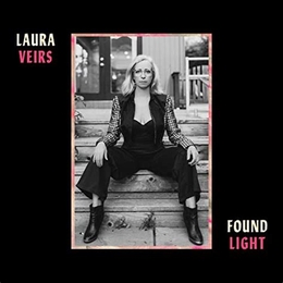 Image du média "FOUND LIGHT de Laura VEIRS"