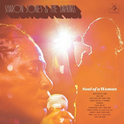 Couverture SOUL OF WOMAN de Sharon JONES & THE DAP-KINGS