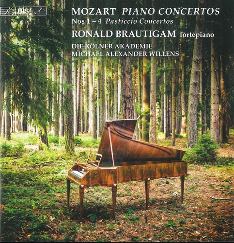 Couverture CONCERTO PIANO  1-4 K.37,39-41 de Wolfgang Amadeus MOZART