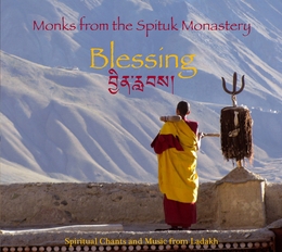 Image du média "BLESSING de MONKS FROM THE SPITUK MONASTERY"