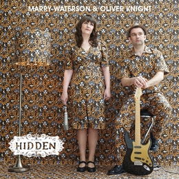 Image du média "HIDDEN de Marry WATERSON & OLIVER KNIGHT"