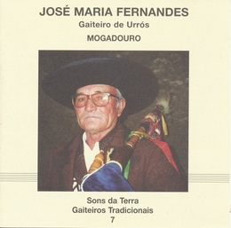 Image du média "GAITEIROS TRADICIONAIS 7: J.M. FERNANDES, URROS-MOGADURO de José Maria FERNANDES"