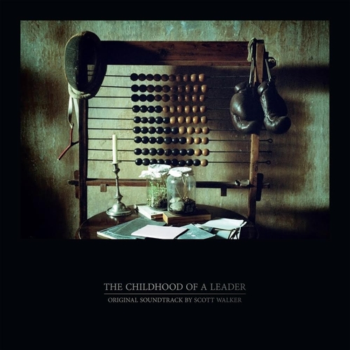 Couverture THE CHILDHOOD OF A LEADER de Scott WALKER