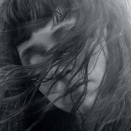 Image du média "OUT IN THE STORM de WAXAHATCHEE"