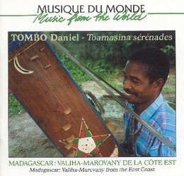 Image du média "VALIHA-MAROVANY DE LA CÔTE EST: TOAMASINA SERENADES de Daniel TOMBO"