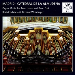 Image du média "ORGUE À 4 MAINS & 4 PIEDS À LA CATHÉDRALE ALMUDENA DE MADRID"