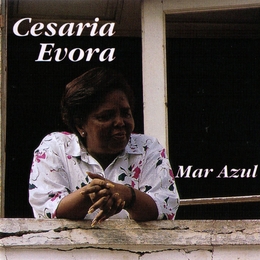 Image du média "MAR AZUL de Cesaria EVORA"