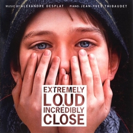 Image du média "EXTREMELY LOUD & INCREDIBLY CLOSE de Alexandre DESPLAT"