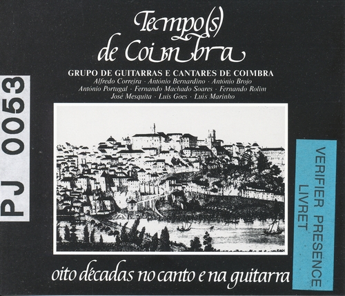 Couverture TEMPO(S) DE COIMBRA: OITO DÉCADAS NO CANTO E NA GUITARRA