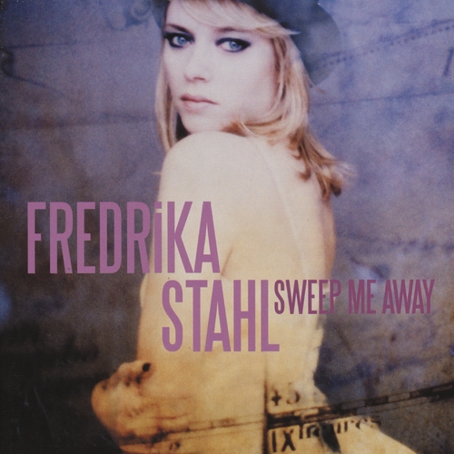 Couverture SWEEP ME AWAY de Fredrika STAHL