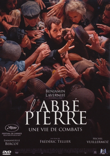 Couverture L'ABBÉ PIERRE, UNE VIE DE COMBATS de Frédéric TELLIER