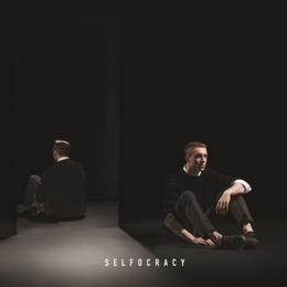 Image du média "SELFOCRACY de Loïc NOTTET"