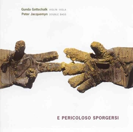 Image du média "E PERICOLOSO SPORGERSI de Gunda GOTTSCHALK/PETER JACQUEMYN"